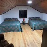 Charming 3-bed House 펜션 *