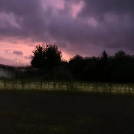 Charming 3-bed House Semesterbostad *